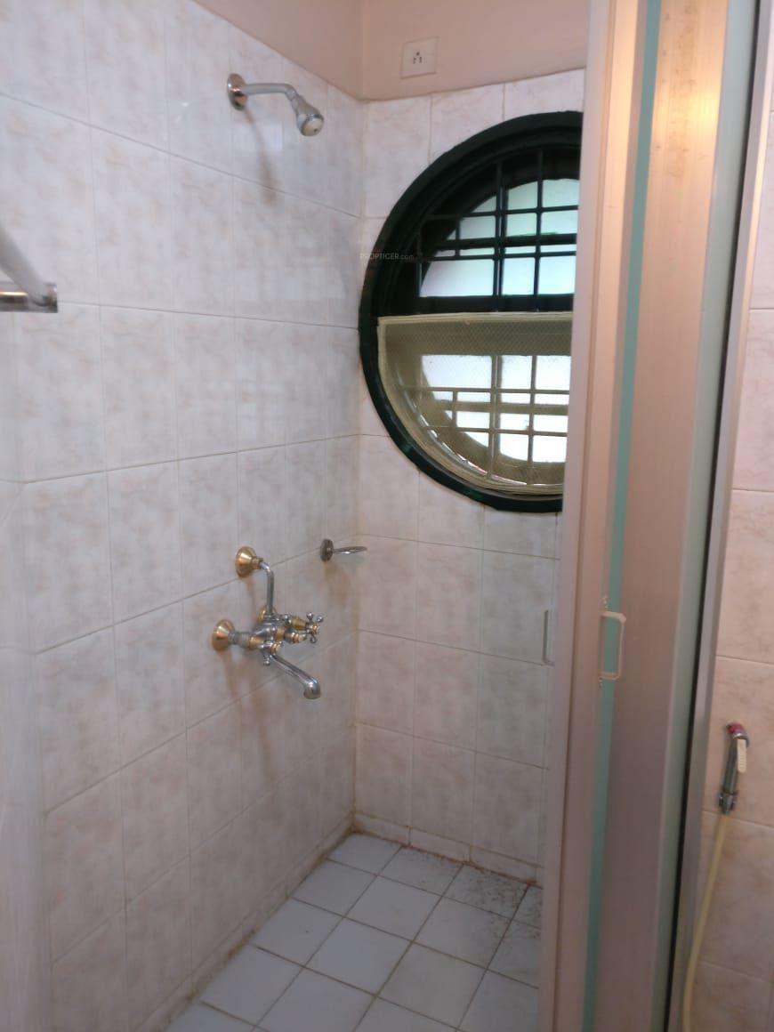 elgin Bathroom