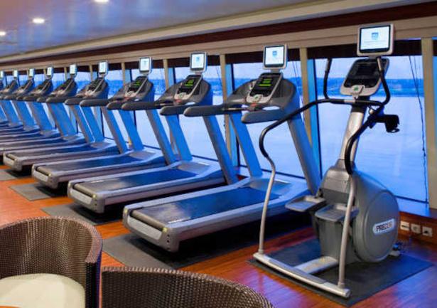 white-house Gymnasium