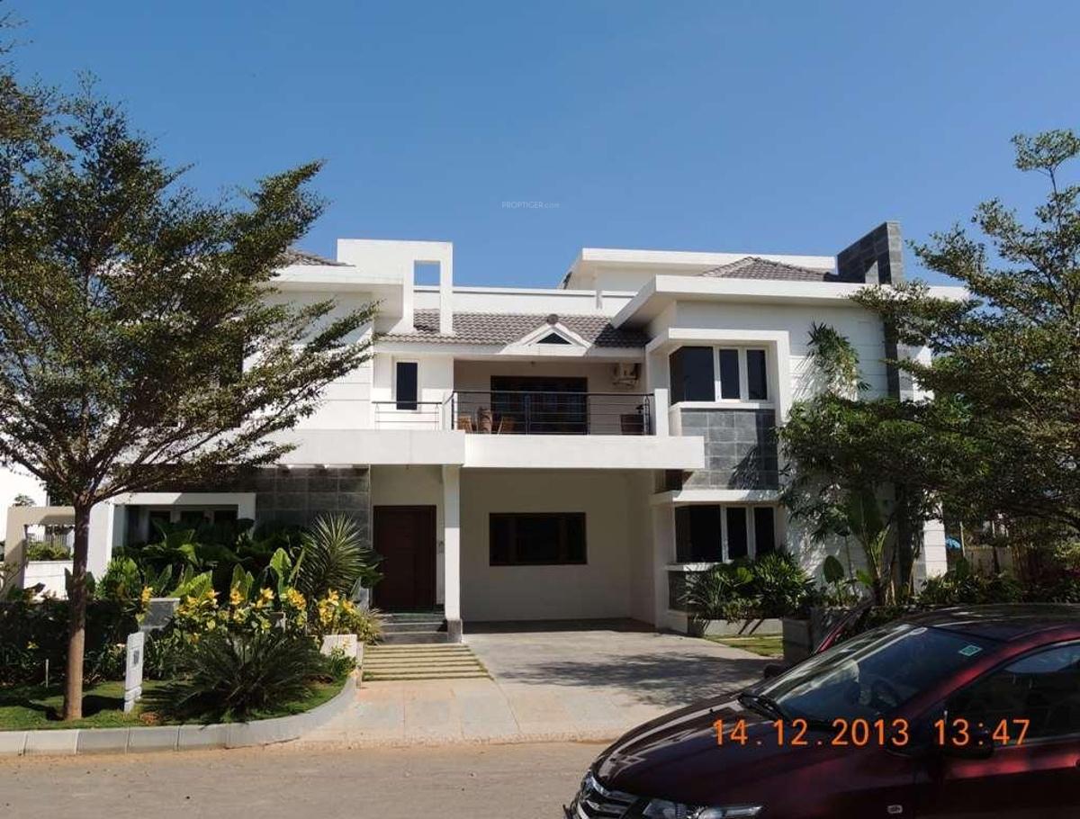 Infiniti Homes