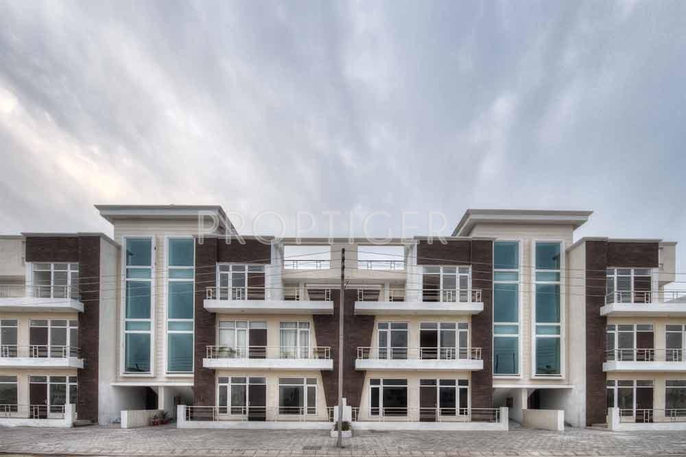 canal-view Elevation