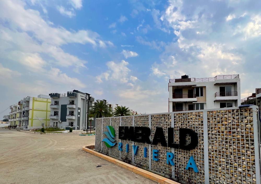 emerald-rivera Elevation