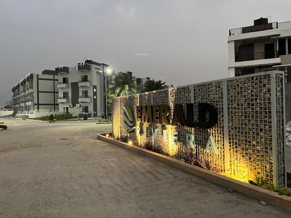 emerald-rivera Elevation