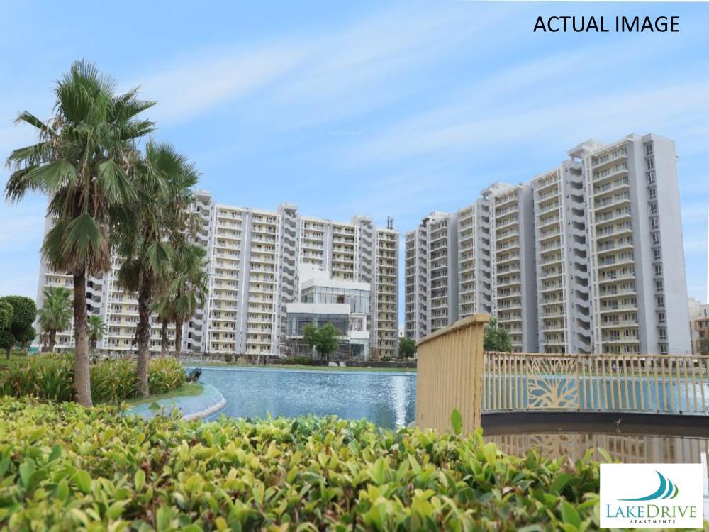 lake-drive Elevation